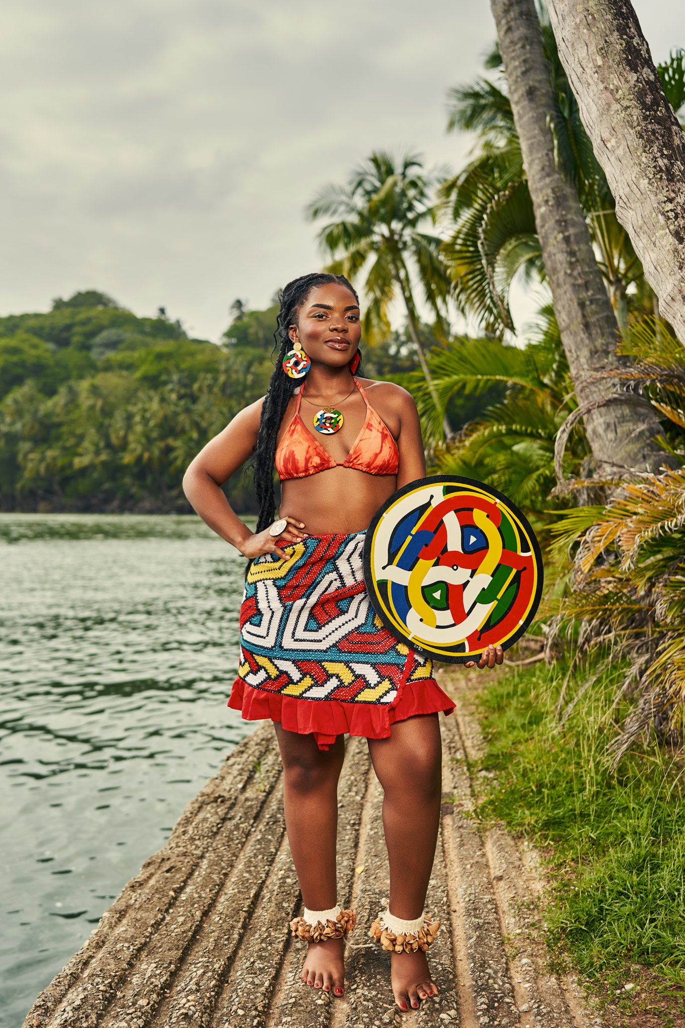 TENUES TRADITIONNELLES