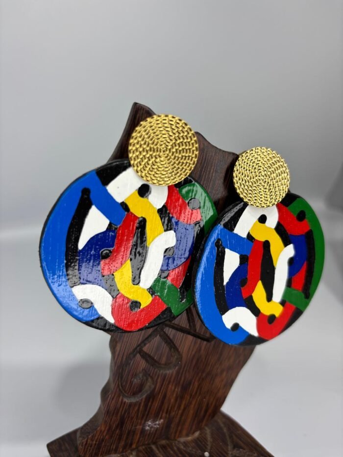 Boucle d'oreille tembé BEAUTY 19.90 bleu, vert , jaune doré,blanc et noir ,